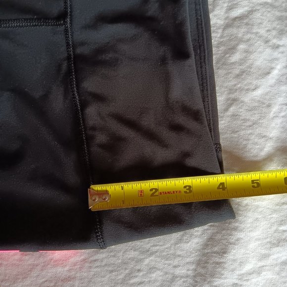 VSX Sport NWOT Black Athleisure Capris Capri Yoga Leggings Women's Size M - Picture 12 of 14